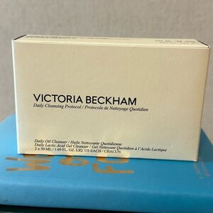 Victoria Beckham Cream Cleansing Set